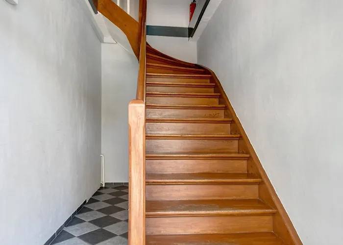 Alte Schule 公寓 *